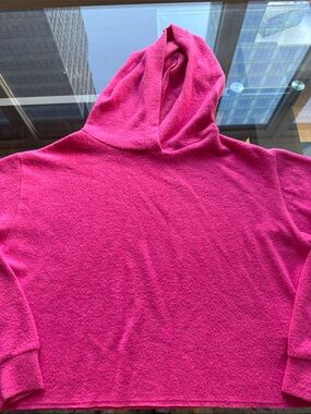 Jac Parker Soft Fleece Oversized Woman’s Hot Pink Hoodie.  Size Medium.